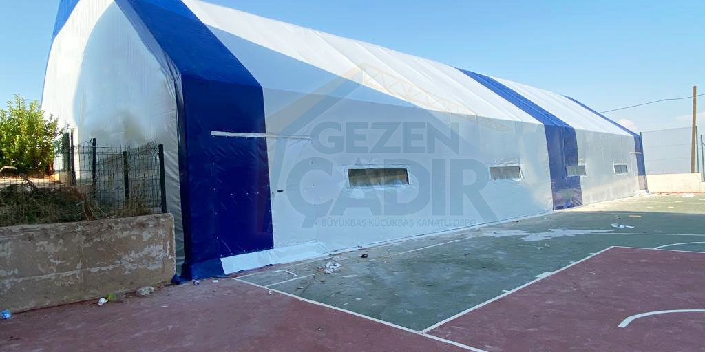 Halı Saha Binası