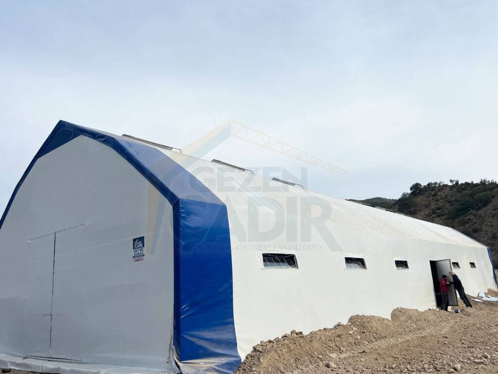Ankara Nallıhan’da 3 m yan yükseklikli 10x30 m çadır